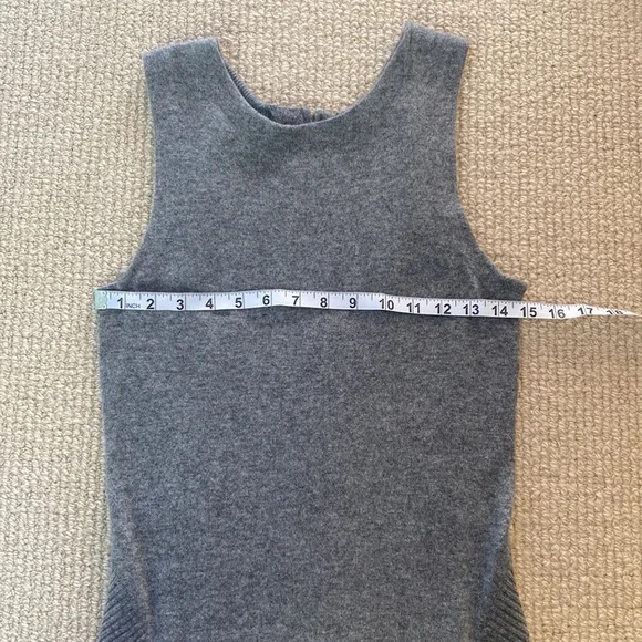 Christopher Fischer Sleveless Cashmere Dress - Picture 4 of 13